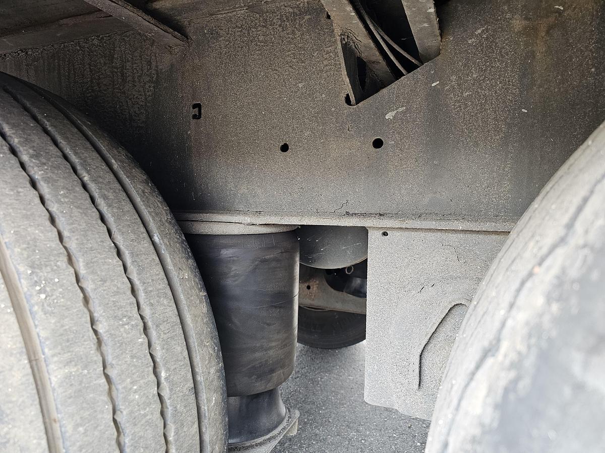 Used 2011 KRONE SD 27 | SAF DISC | NICE CHASSIS .