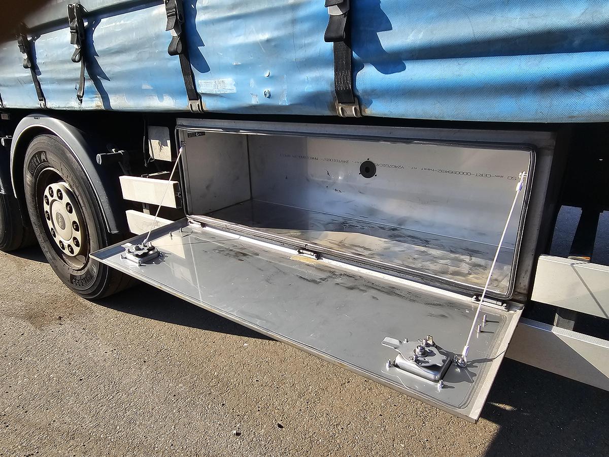 Gebruikt 2014 NORDIC S342 sliding roof | hardwooden floor | Saf disc| Galvanised chassis.