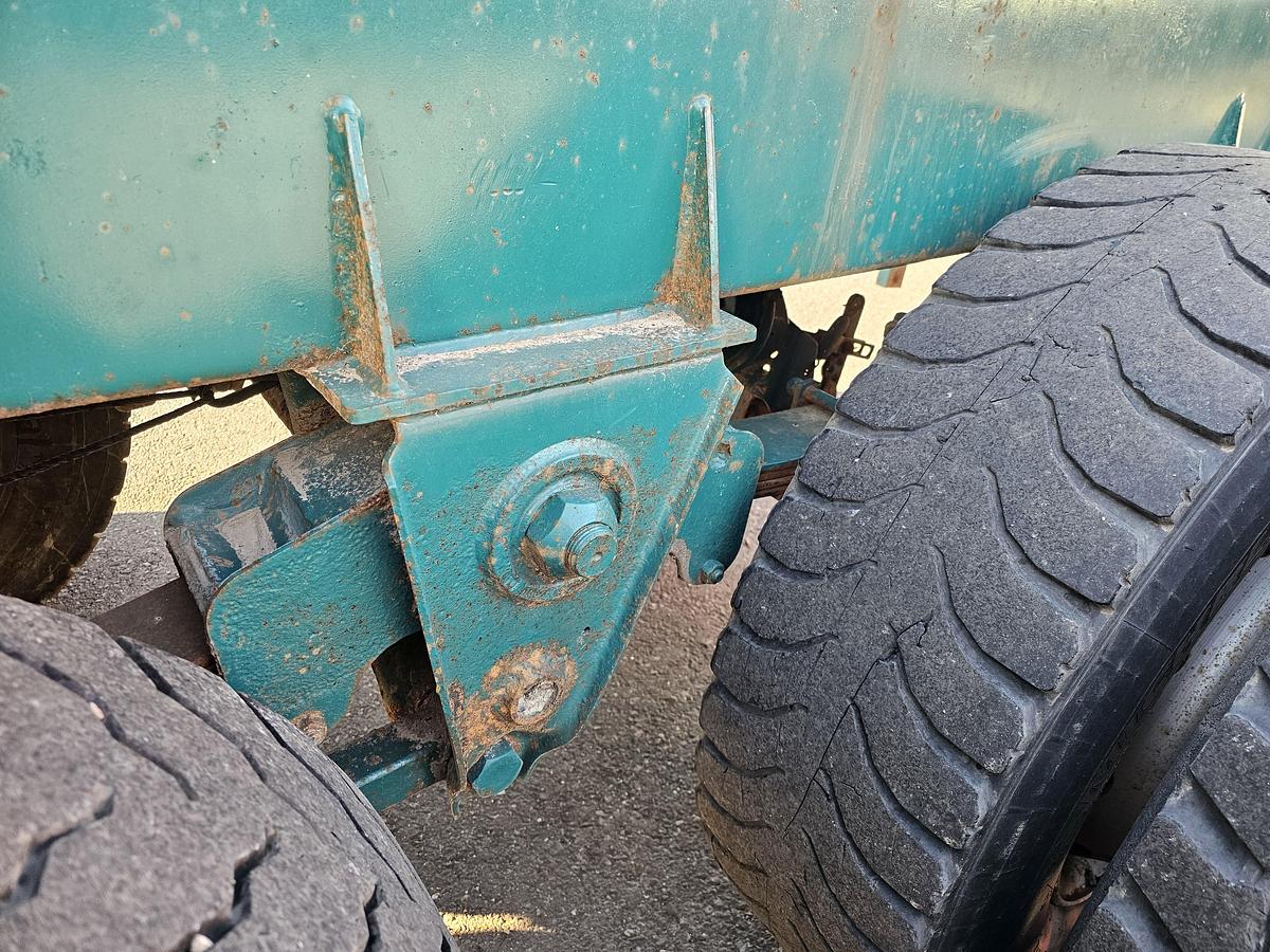 Gebruikt 1992 LEONET TB 18 |WOOD TRAILER WITH CRANE| BPW DRUM STEEL SUSPENSION.