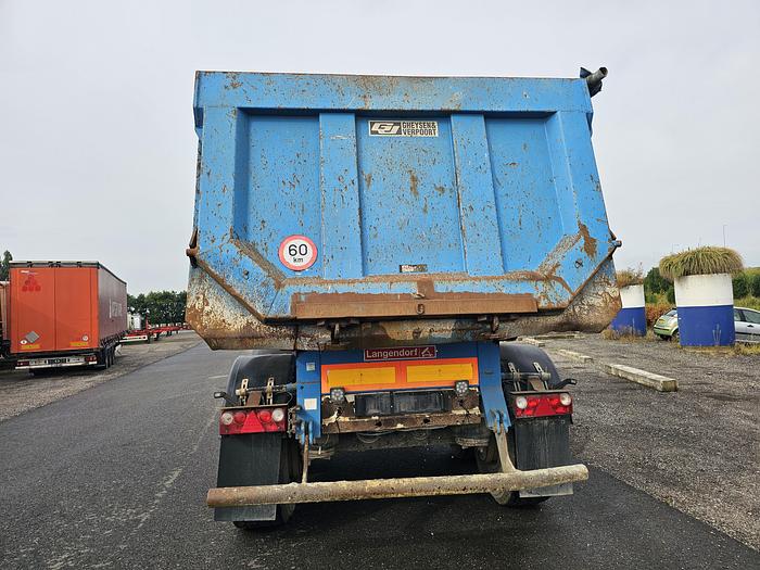 Used 2010 Langendorf C 3 | 2 axle tipper trailer | Saf axles drum | 20 mtr 3