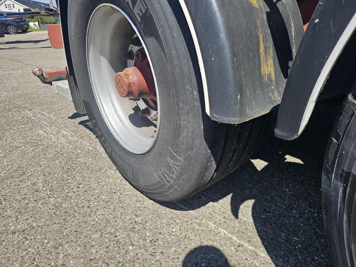 Used 2000 Burg BPO 12-27CCXGX-00. | ADR TANK CHASSIS 20/30 FT | BPW DRUM