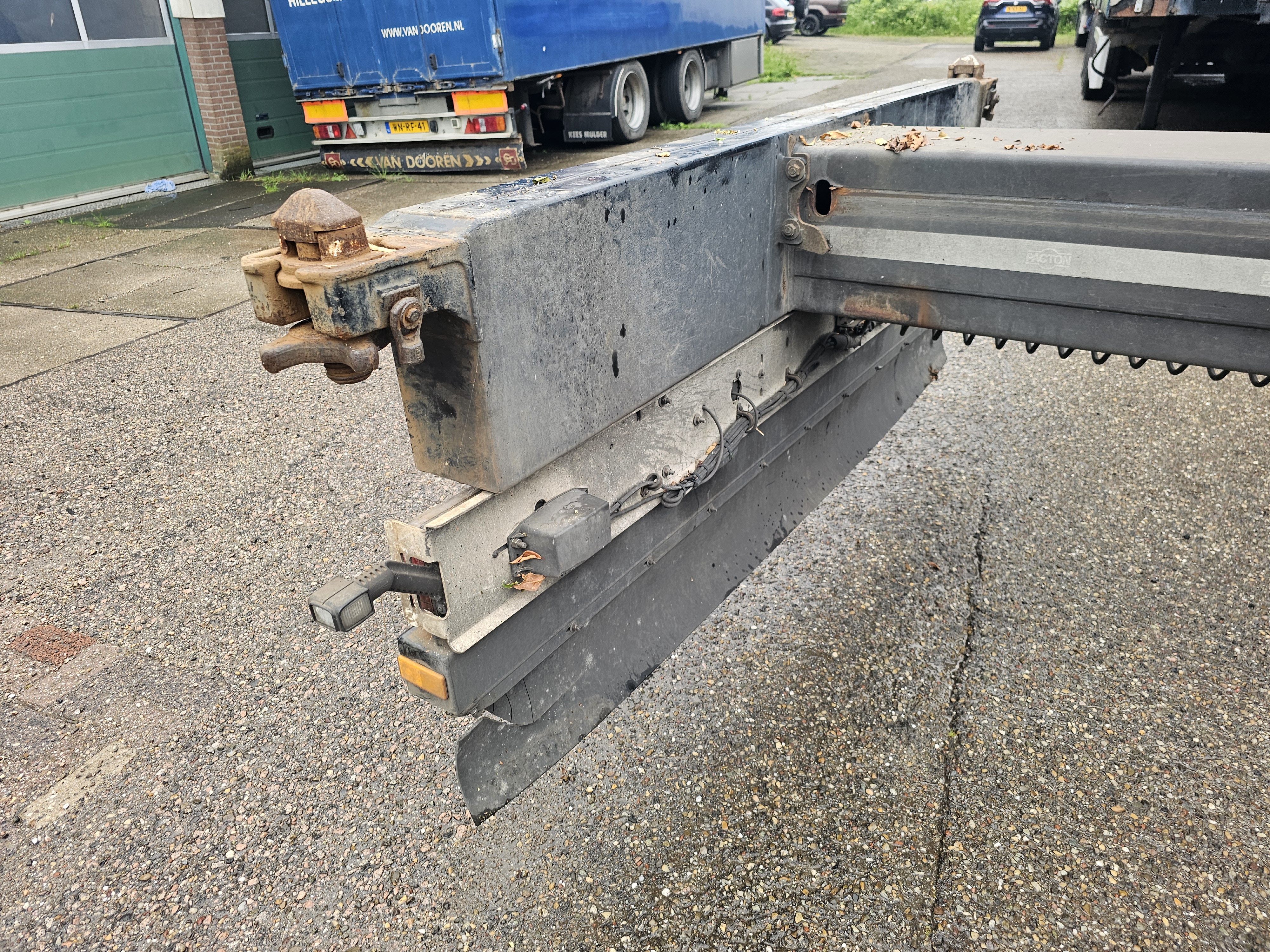 Gebruikt 2017 PACTON et 3 |MULTI CHASSIS | ALL CONNECTIONS| .