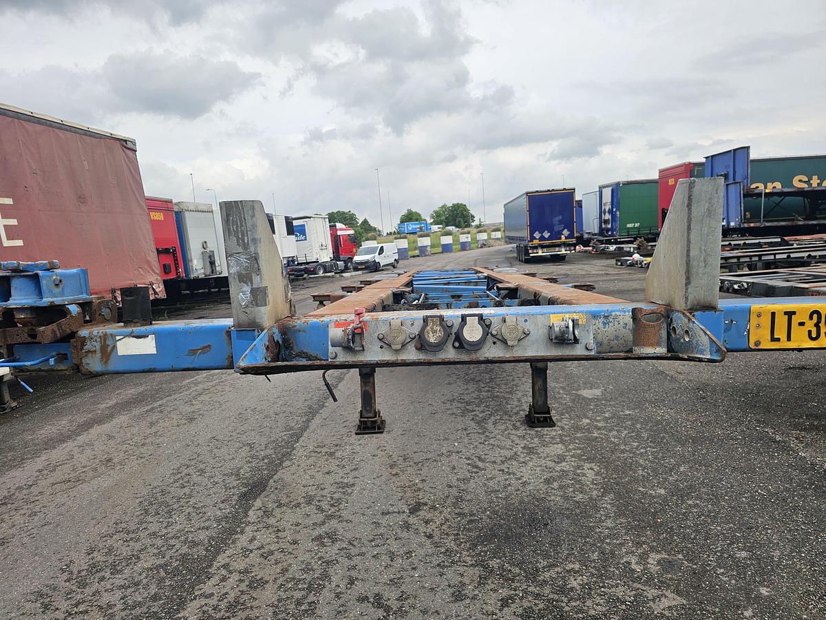 Gebruikt 2007 Van Hool 3B2018- 40 FOOT 2 X 20 FOOT CONTAINER CHASSIS, MB DISC. TUV APK 07-11-2026