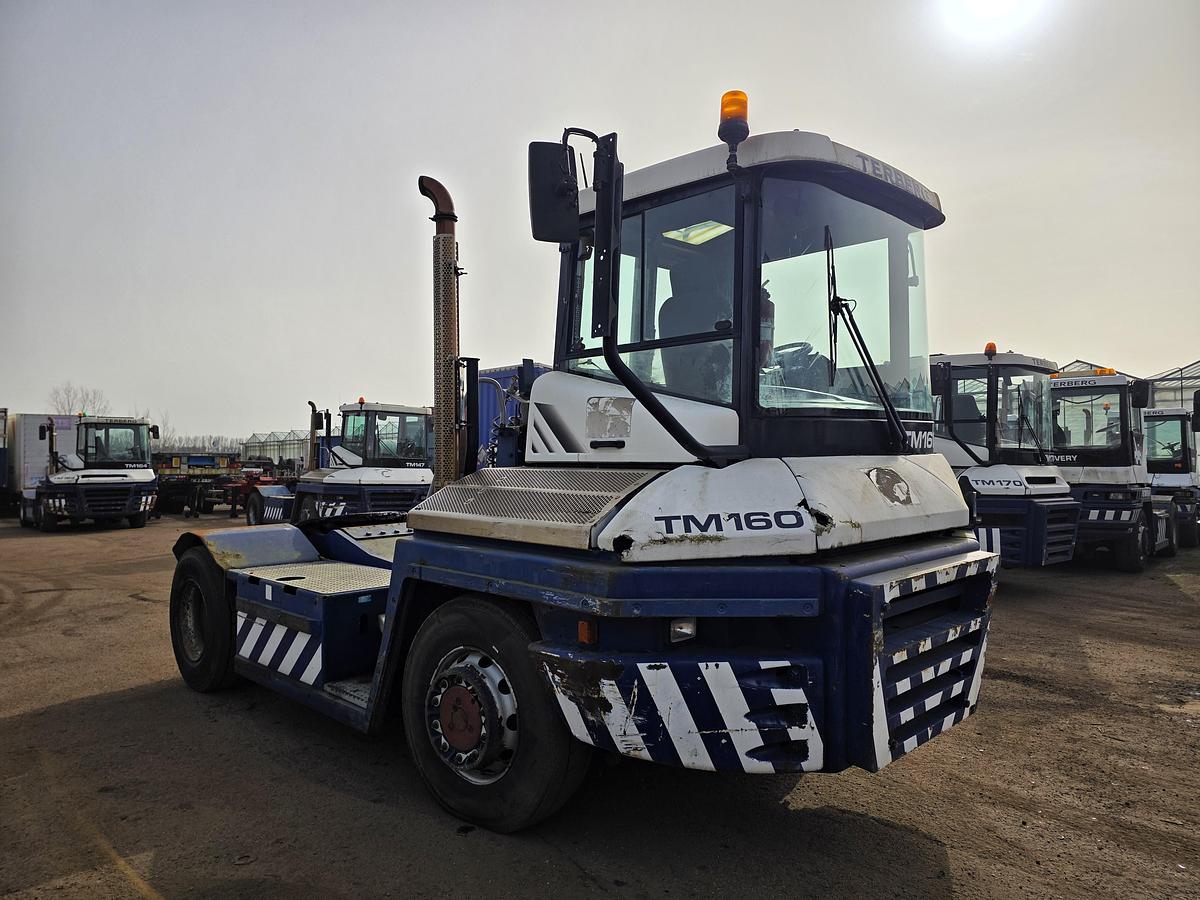 Gebruikt 2012 TERBERG RT283 | TERMINAL TRACTOR 4X4| TURNING CHAIR. | AUTOMATIC GEAR | 23235 HOURS