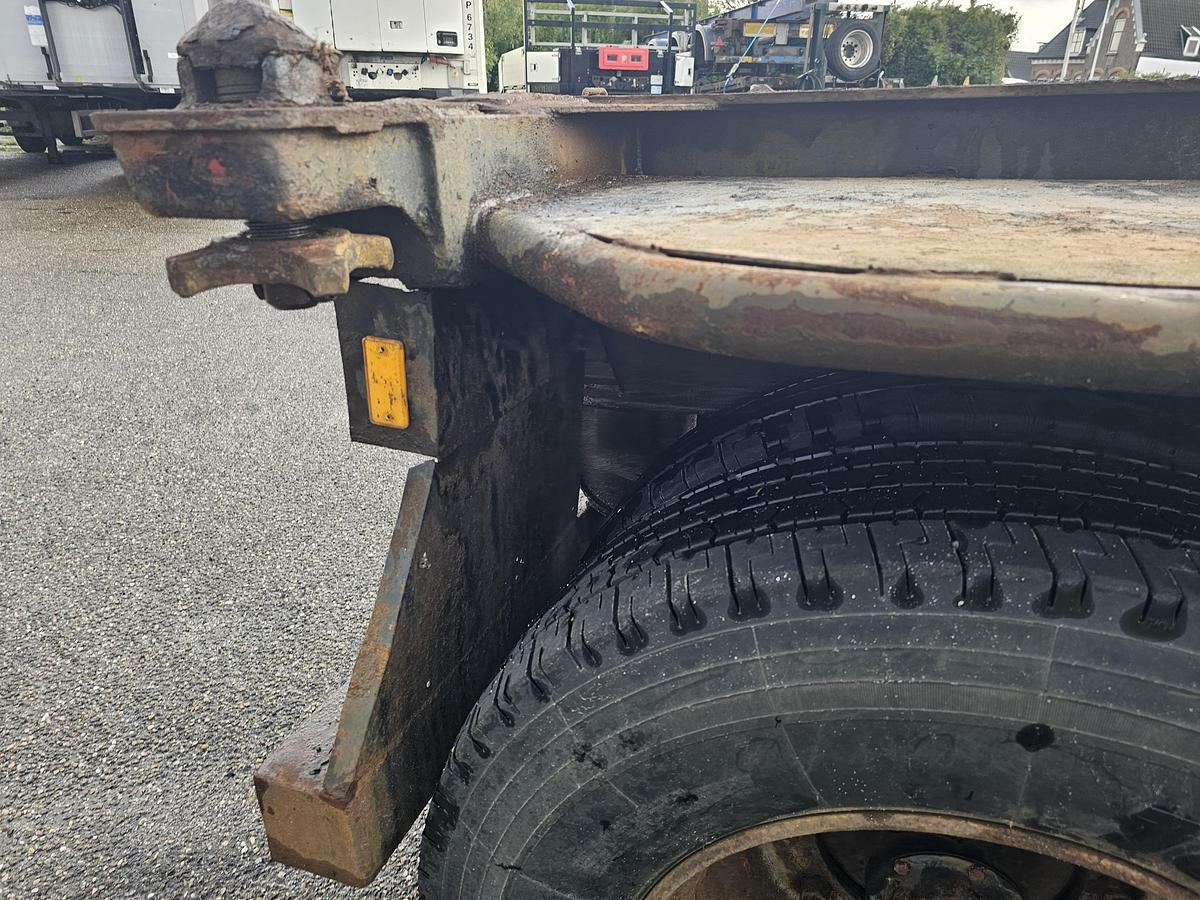 Gebruikt 1976 PACTON 2126 C 2  STEEL SUSPENSION DOUBLE TIRES DRUM BRAKES.