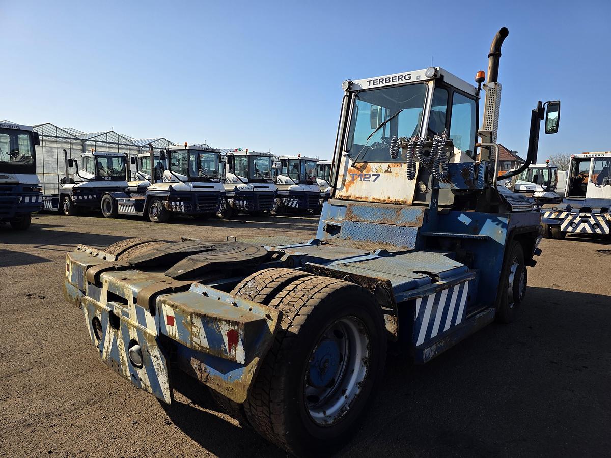 Gebruikt 2010 TERBERG RT 282 | 4X4 |TURNING CHAIR| AUTOMATIC GEAR|24869 HOURS.