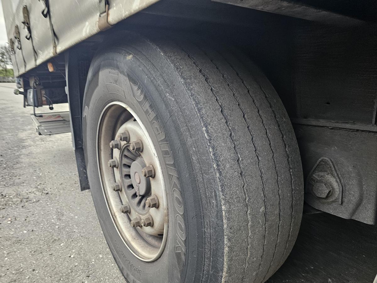 Gebruikt 2008 HUMBAUR HSA 2006 | SAF DISC |LIFT AXLE | GALVANISED STEEL CHASSIS| APK 05-08-2026.