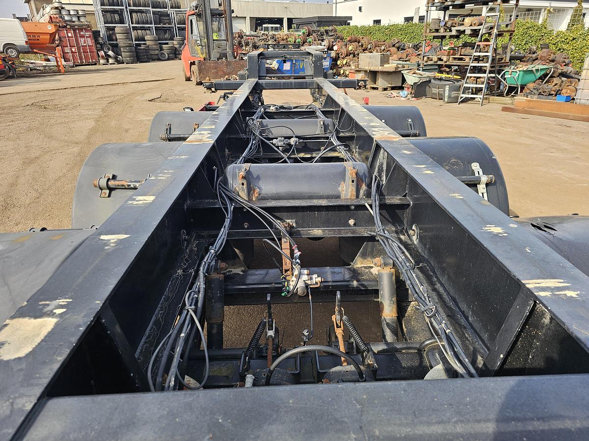 Gebruikt 2005 FLIEGL SDS 350| LOWLOADER 20 FOOT CONTAINER CHASSIS |  BPW DRUM.