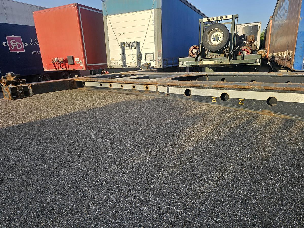 Gebruikt 2015 KRONE SD / REAR SLIDER / DUTCH CHASSIS / BPW DRUM.