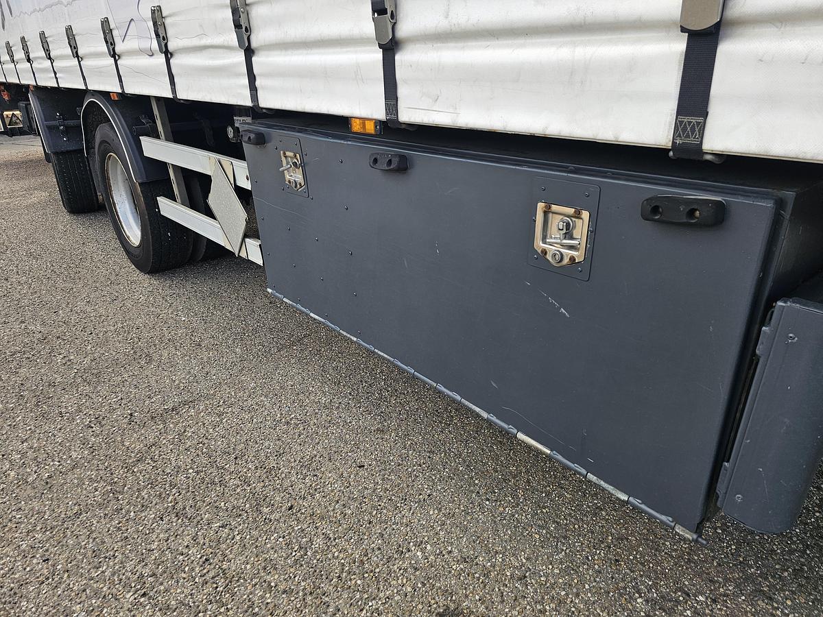 Gebruikt 2000 PACTON T2-001 STEERING AXLE/LOADING LIFT/ BPW DRUM.