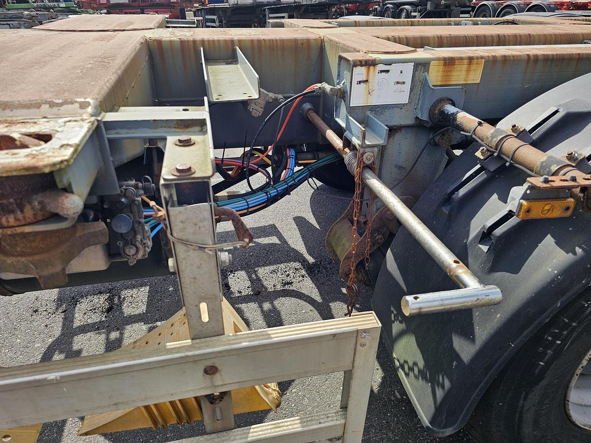 Used 2007 PACTON 3 AXLE MULTI  YARD CHASSIS | 3 X EXTENDIBLE | BPW DRUM | NO DOCUMENTS.