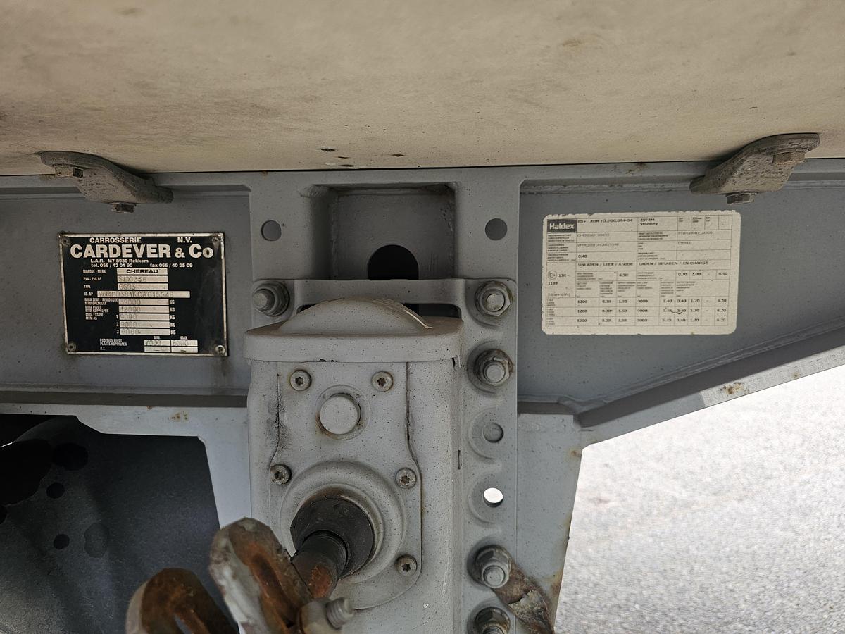 Gebruikt 2012 CHEREAU B3 /CITY TRAILER /STEERING AXLE/LIFT AXLE / 11.80 LONG /LOADING LIFT/ BPW DISC / CARRIER FRIDGE.