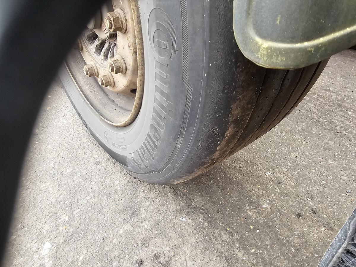 Gebruikt 2004 KRONE SD 27| FIXED CHASSIS | SAF DISC. 40 FT |2 X 20 FT| HIGHCUBE | 20 FOOT MIDDLE| LIGHT WEIGHT|4740 KG.