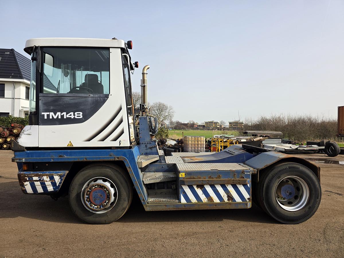 Gebruikt 2011 TERBERG RT 283