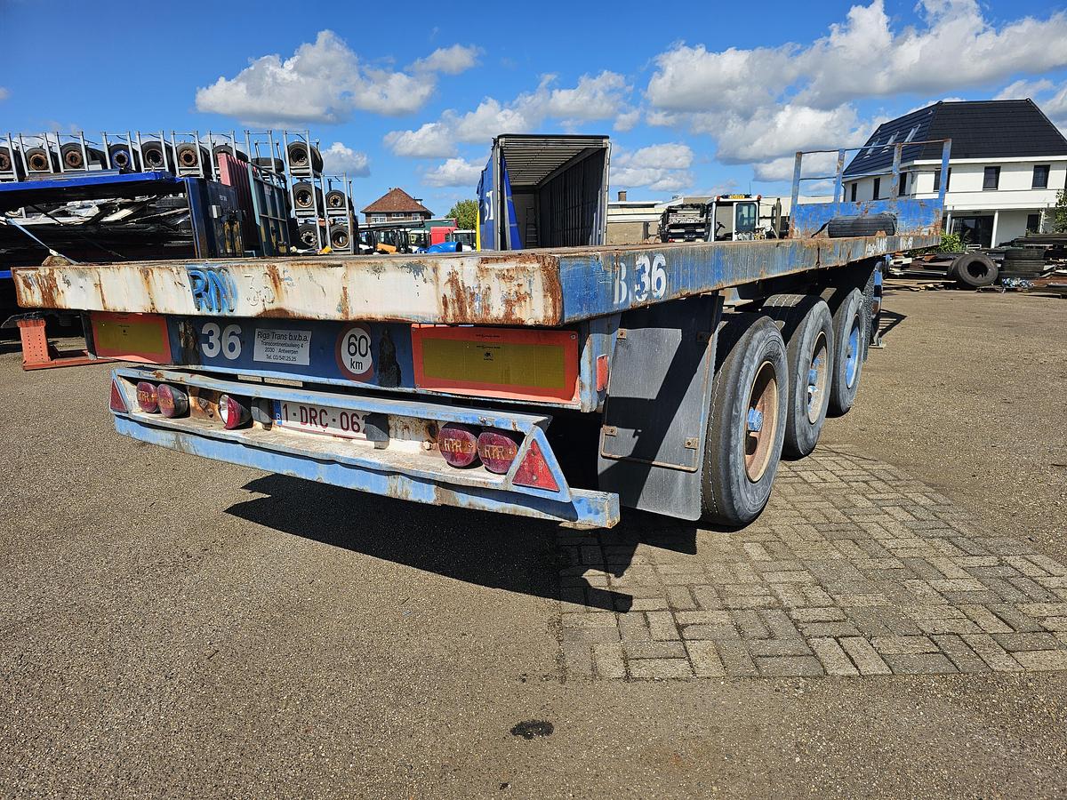 Gebruikt 1984 FLANDRIA OP 3/32T STEEL SUSPENSION / 15 CM BPW DRUM AXLES/ TWISLOCKS 40 FT 2 X 20 FOOT.