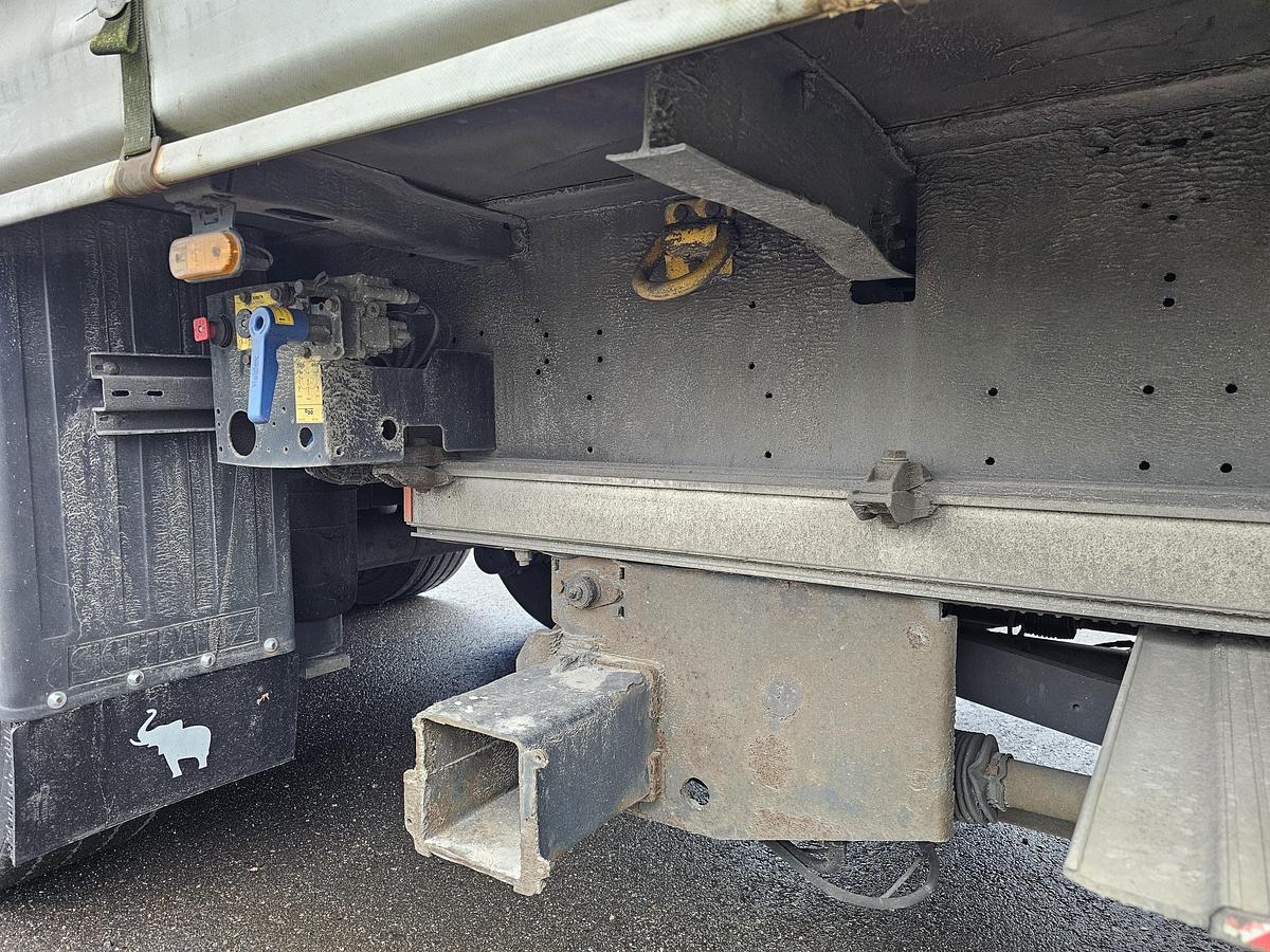 Gebruikt 2011 Schmitz Cargobull SCS24/L-1362 E B | NL TRAILER|SAF DISC| LOADING LIFT 2 TONS | APK TUV |29-06-2026