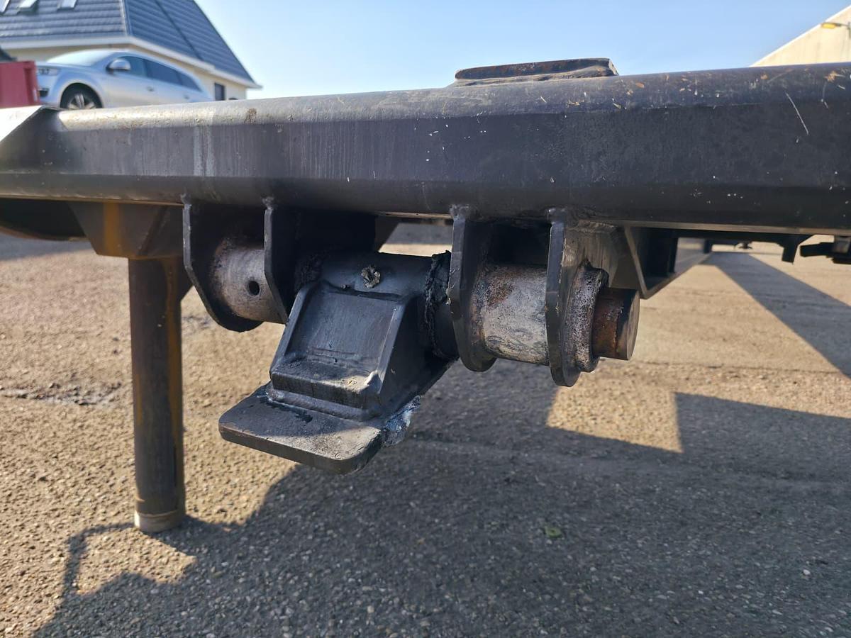 Gebruikt 2002 onbekend 20 foot tipper frame