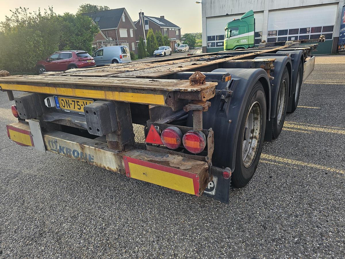 Gebruikt 2015 KRONE SD / REAR SLIDER / DUTCH CHASSIS / BPW DRUM.