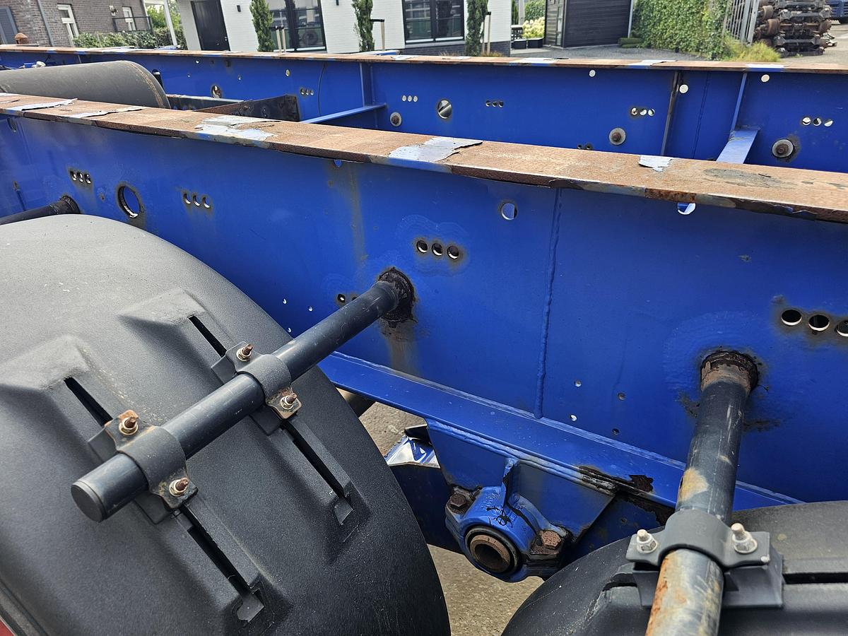 Used 2010 KRONE ATL 20 20 FOOT | STEEL SUSPENSION| BPW DRUM.