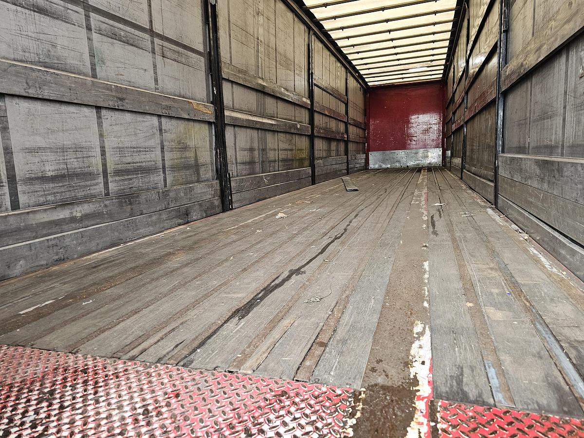 Gebruikt 2009 RENDERS ROC 12.27 N |BPW DISC | NEW DOORS.