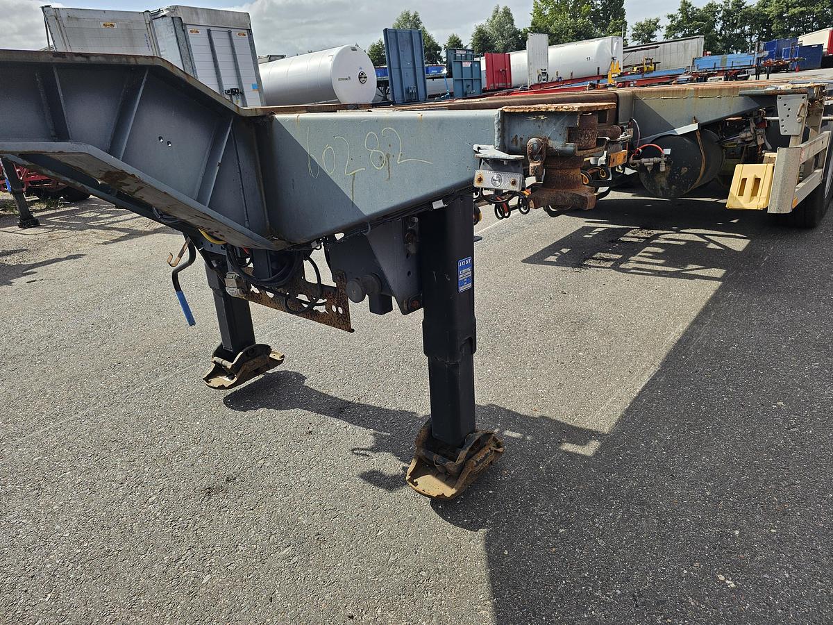 Used 2007 PACTON 3 AXLE MULTI  YARD CHASSIS | 3 X EXTENDIBLE | BPW DRUM | NO DOCUMENTS.