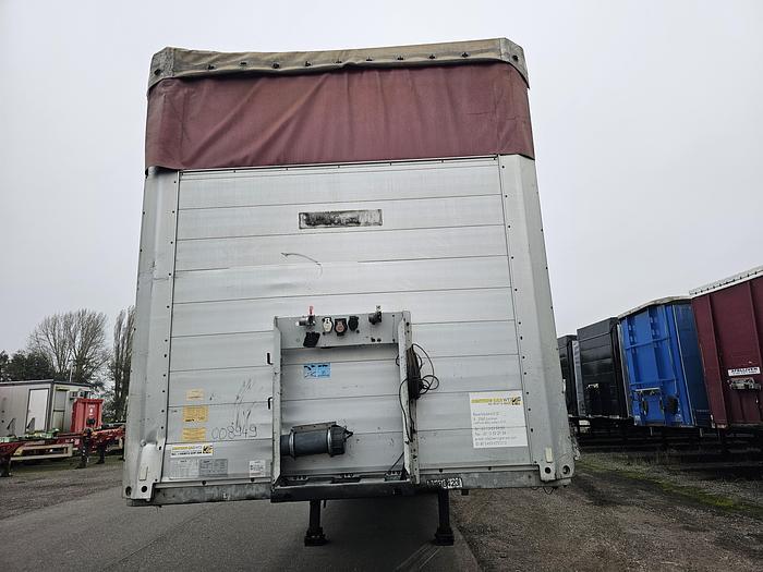 Used 2015 SCHMITZ CARGOBULL SCB.S3T | SAF DISC | GALVANISED CHASSIS .