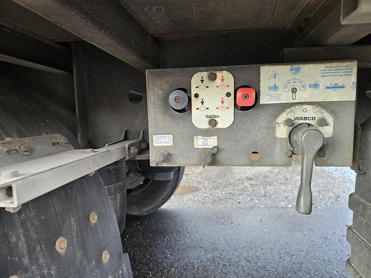 Gebruikt 2011 VAN HOOL 3B0072 | GALVANISED STEEL CHASSIS | ALU RIMS |BPW DISC | TUV APK/ 17-05-2026.