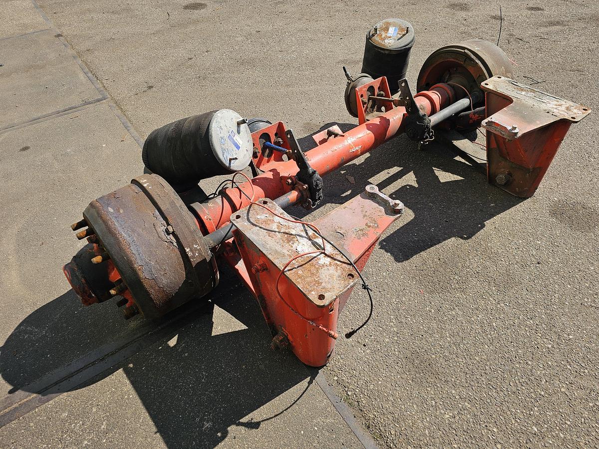 Gebruikt 2005 SMB TRAILER AXLE SINGLE TIRES DRUM.