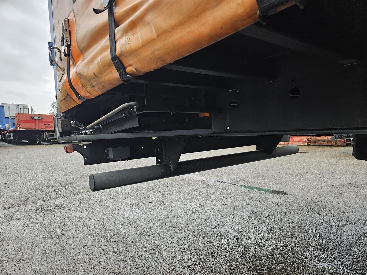 Used 2011 VAN HOOL 3B0072 | GALVANISED STEEL CHASSIS | ALU RIMS |BPW DISC | TUV APK/ 10-05-2026.