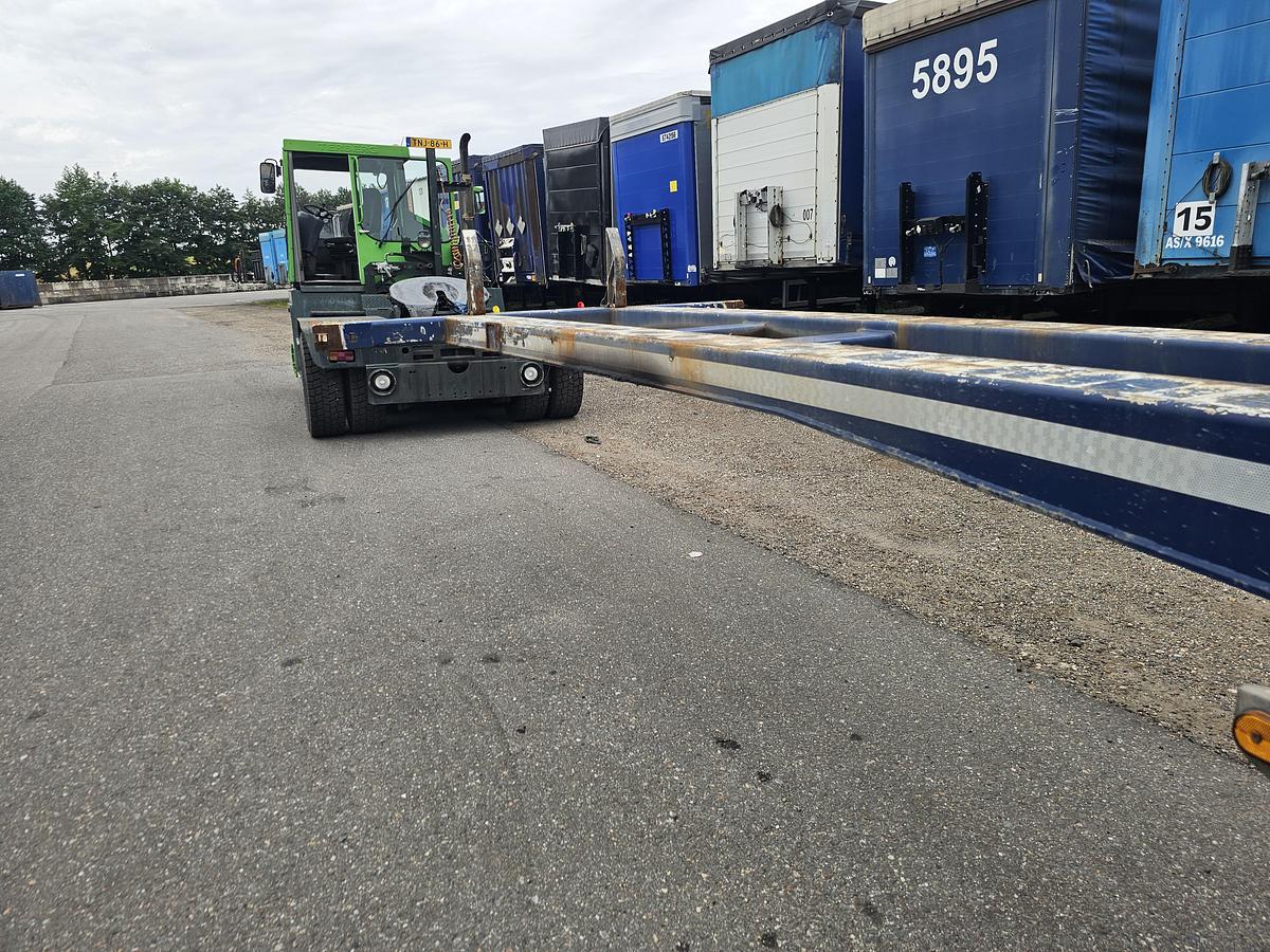 Gebruikt 2015 D-TEC VCC-01 / 45 FOOT CONTAINER CHASSIS / VALKX AXLES.