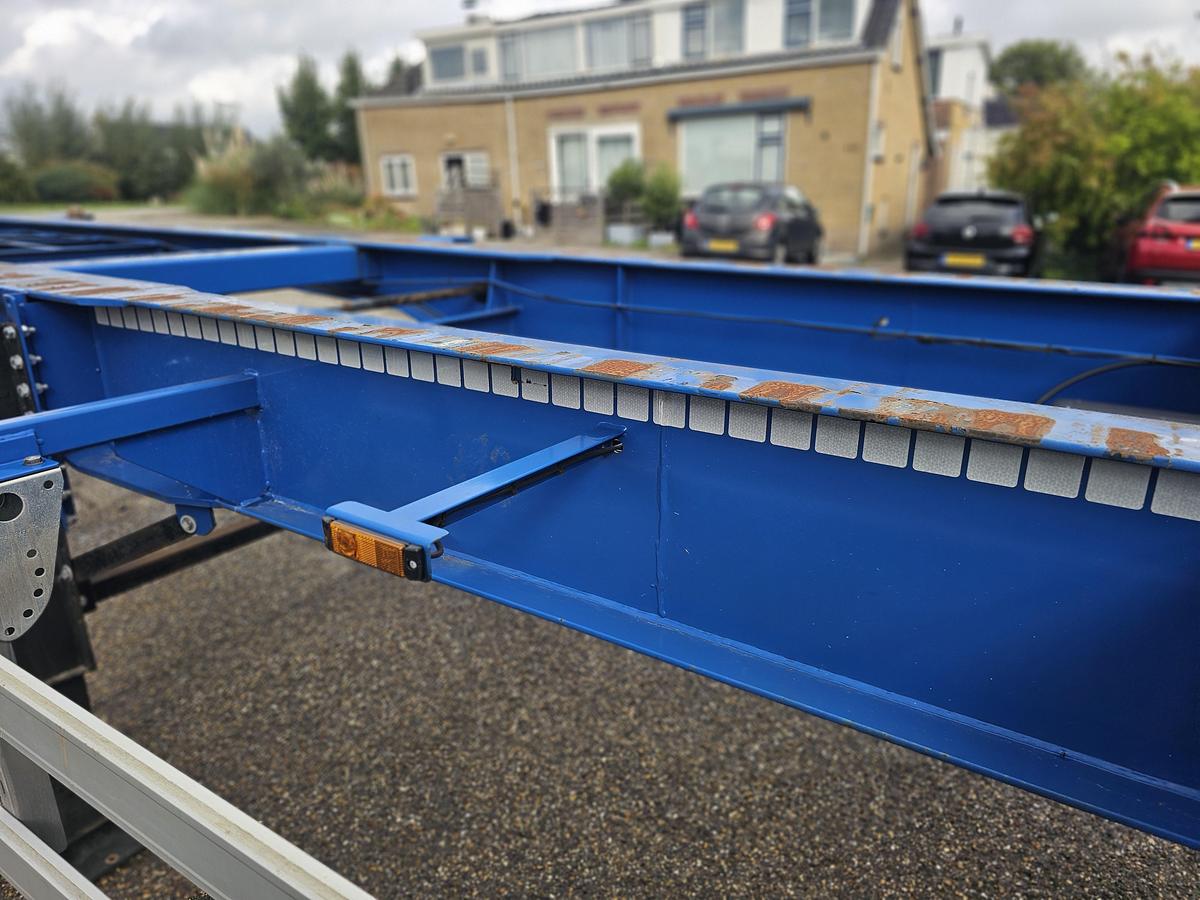 Gebruikt 2018 MENKE JANZEN 40 FOOT STRAIGHT / 2 X 20/30 FOOT./ BPW DRUM / STEEL /STEEL SUSPENSION / LIKE NEW.