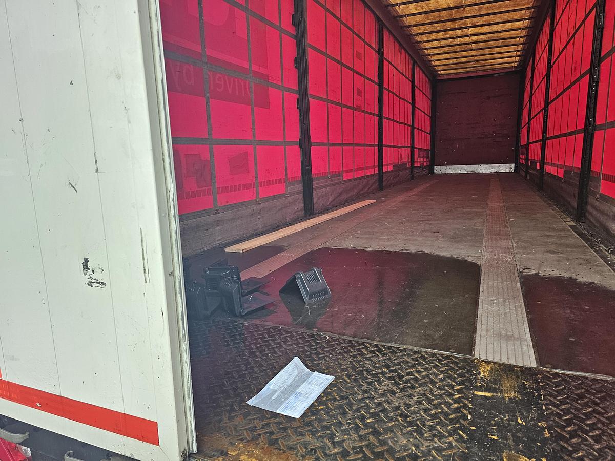 Used 2014 LAG 0-3-GC | 3 AXLE MEGA TRAILER|HUCKEPACK.|8 PIECES. | BELGIUM|BPW DRUM.