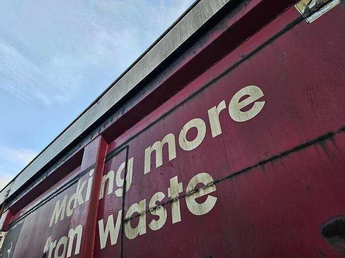 Used 2009 A.J.K OP 17-27/22.5 | Steel tipper \ steel chassis/box.| holland trailer.