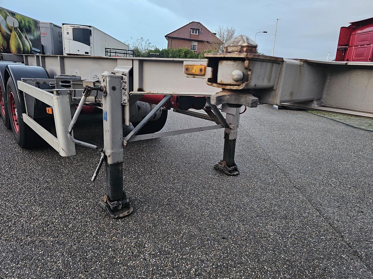 Gebruikt 2000 RENDERS ROC 12 27 CC 30