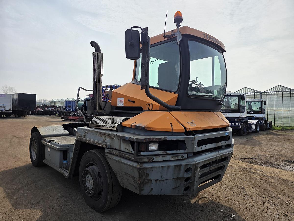 Gebruikt 2007 TERBERG RT222 |4X4| TURNING CHAIR| AUTOMATIC GEAR| WORKING MACHINE.
