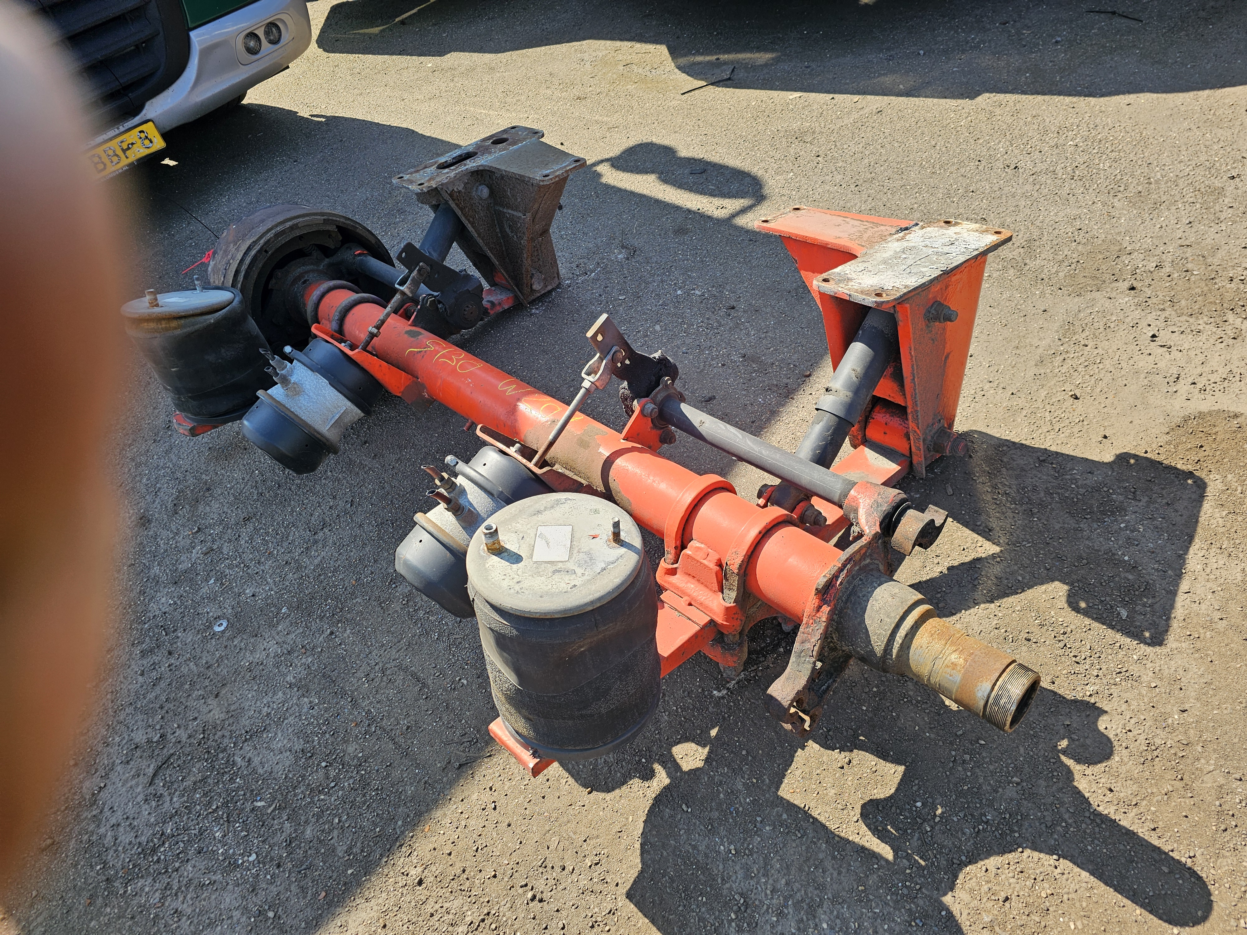 Gebruikt 2005 SMB TRAILER AXLE SINGLE TIRE DRUM