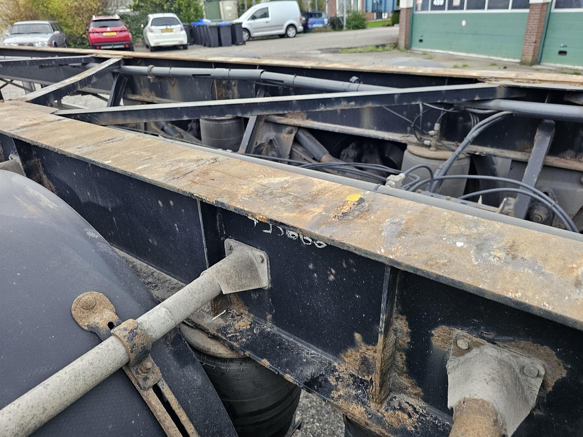 Gebruikt 2001 desot OPL/3AT/38/99/SSR| SAF DISC | VERY LIGHT 3812 KG.| TUV /APK. 05-12-2025.