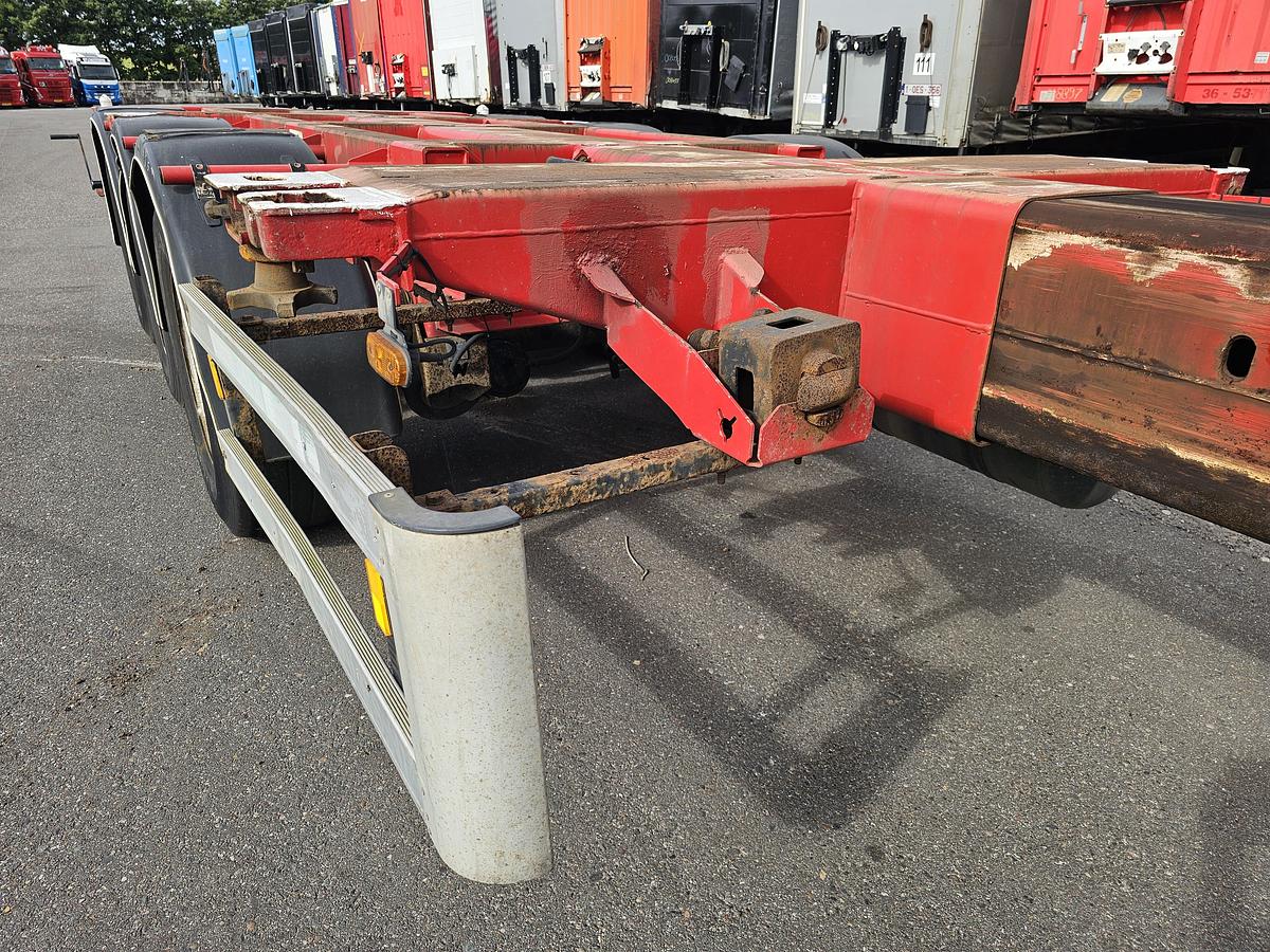 Used 2006 D-TEC  YARD CHASSIS |MULTI CHASSIS | ALL CONNECTIONS| NO DOCUMENTS | 3 PIECES.