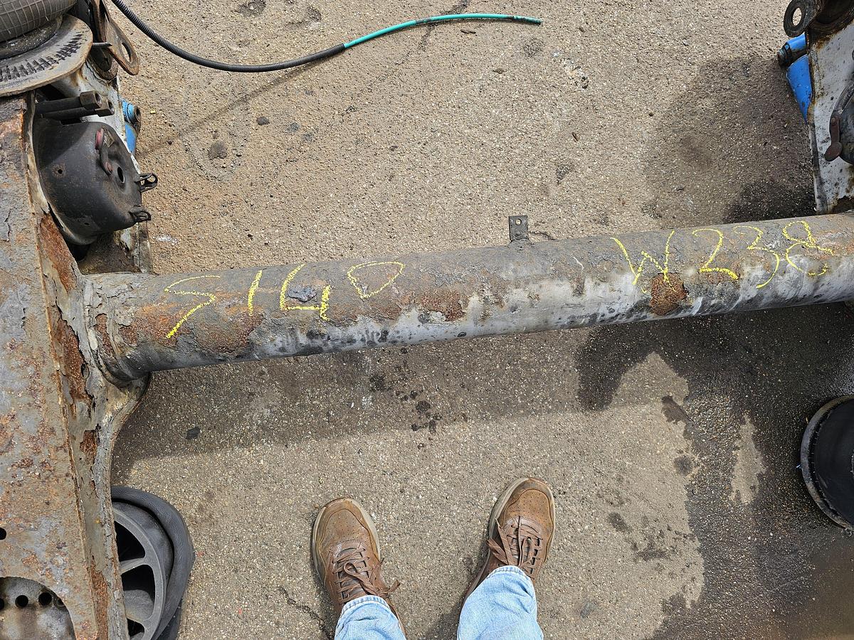 Used 2005 SAF TRAILER AXLE | SINGLE TIRES| DISC.