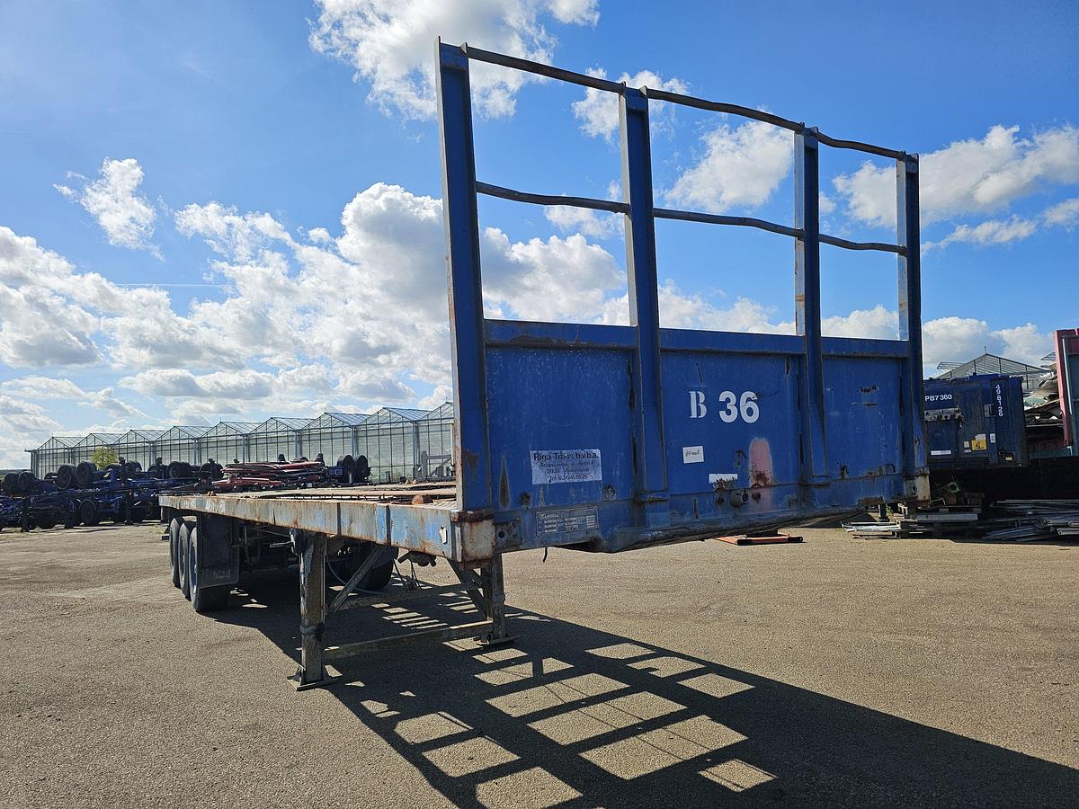 Gebruikt 1984 FLANDRIA OP 3/32T STEEL SUSPENSION / 15 CM BPW DRUM AXLES/ TWISLOCKS 40 FT 2 X 20 FOOT.