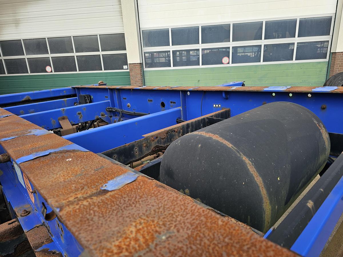 Used 2010 KRONE ATL 20 20 FOOT | STEEL SUSPENSION| BPW DRUM.