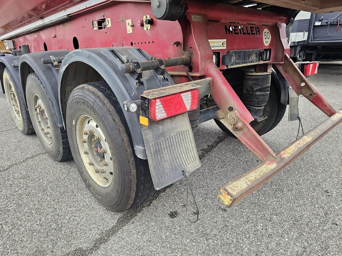 Gebruikt 2013 MEILLER MHPS 12/27/LOSS4, STEEL TIPPER / 30 M3/ SAF DISC / LIFT AXLE.