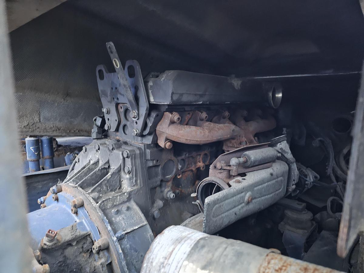 Gebruikt 2007 TERBERG 3 sloop terminal trekkers  RT 282 / RT 283  voor onderdelen  niet gedemonteerd..