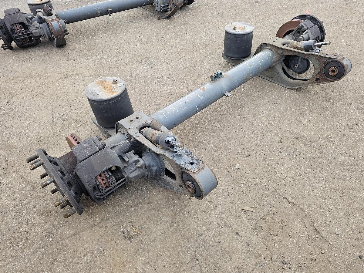 Used 2005 SAF TRAILER AXLE SINGLE TIRES DISC BRAKES.