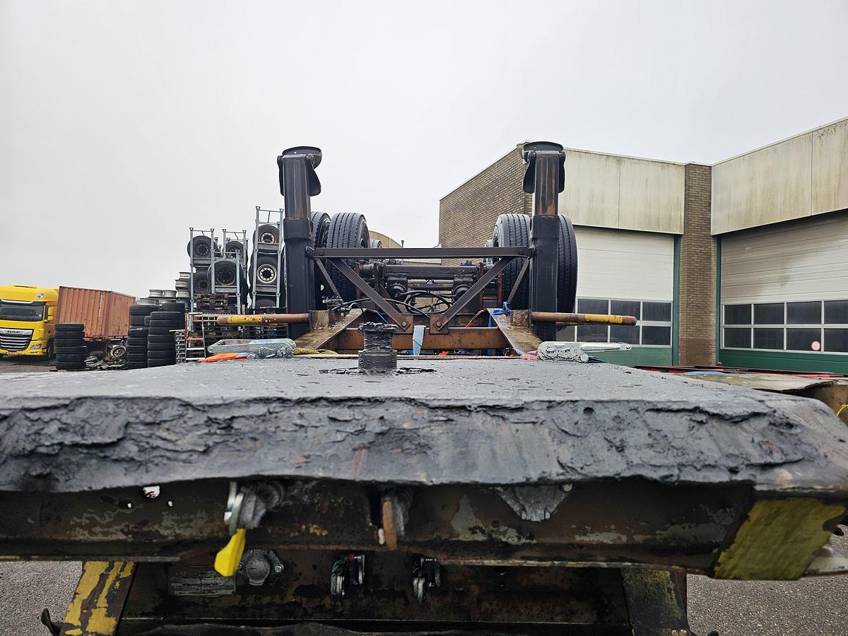 Gebruikt 1974 PACTON 2126 C-2 | 20 FOOT CONTAINER CHASSIS | BLADGEVEERD| BPW DRUM.