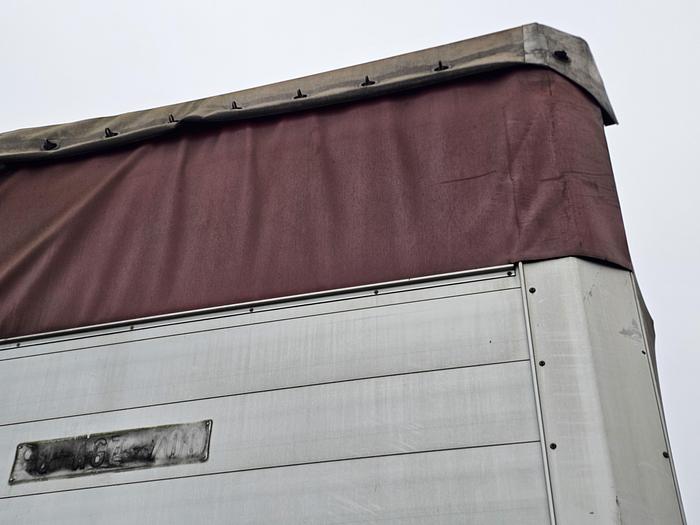 Used 2015 SCHMITZ CARGOBULL SCB.S3T | SAF DISC | GALVANISED CHASSIS .