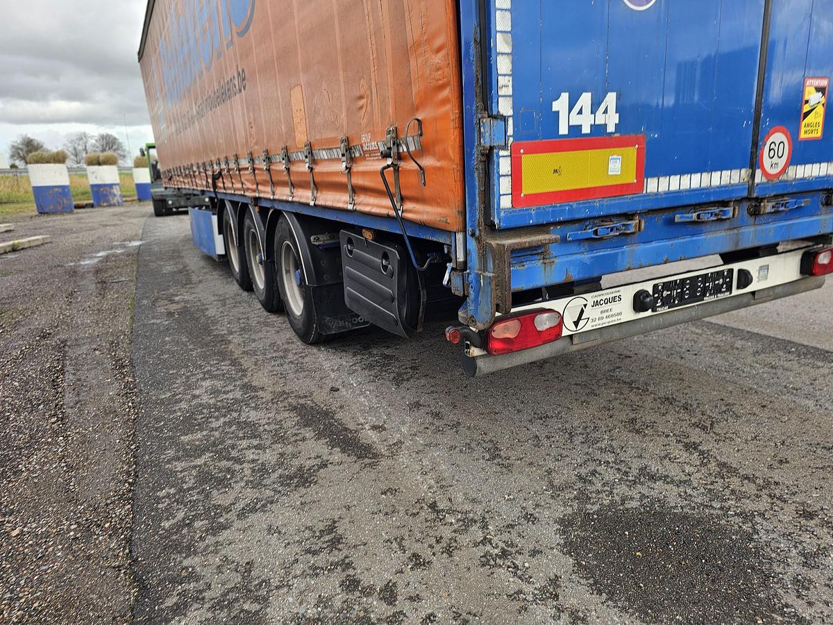 Gebruikt 2007 VAN HOOL 3B0072 |  STEEL CHASSIS | ALU RIMS |BPW DISC | TUV APK/ 10-05-2026.