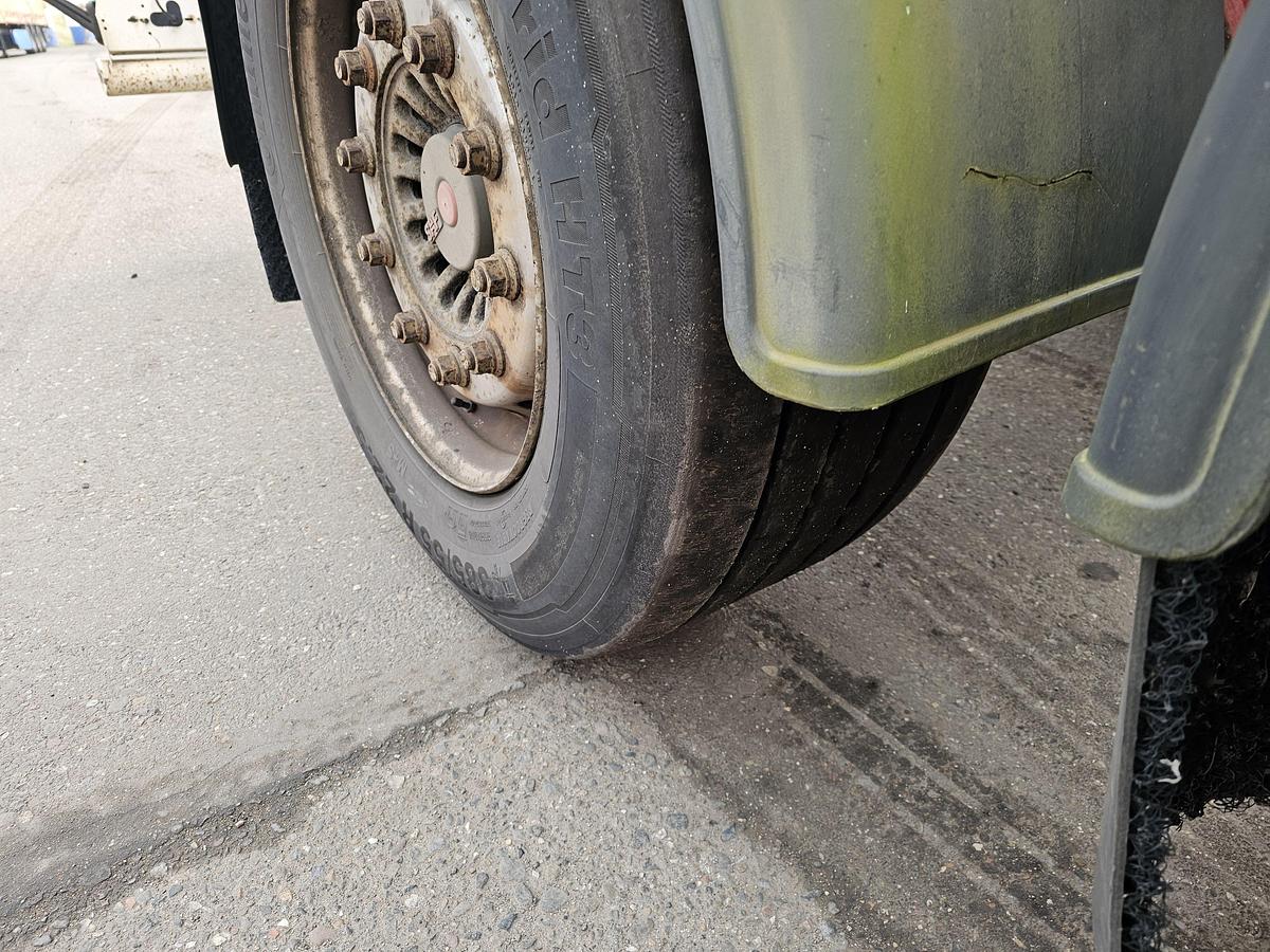 Gebruikt 2004 KRONE SD 27| FIXED CHASSIS | SAF DISC. 40 FT |2 X 20 FT| HIGHCUBE | 20 FOOT MIDDLE| LIGHT WEIGHT|4740 KG.