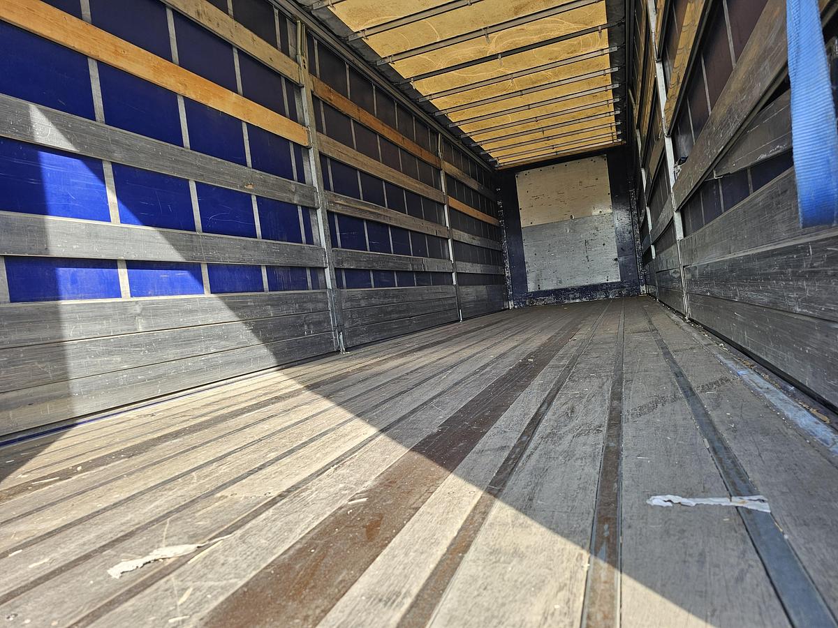 Used 2012 PACTON TBD.122 | SINGLE STEERING AXLE |UNDER SLIDING LOADING LIFT + BATTERIES| DAF DISC| APK /TUV 6-12-2025