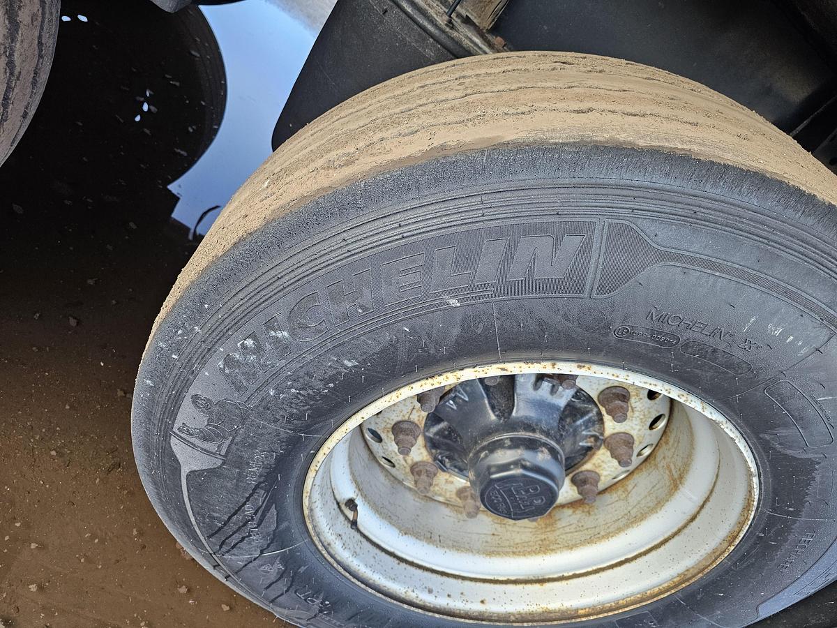 Gebruikt 2020 CONTINENTAL,MICHELIN, LAURENT RETREAD, 6X K MAX\ TRAILERBAND \ 385/65 R 22.5 \6 TOT 12 MM